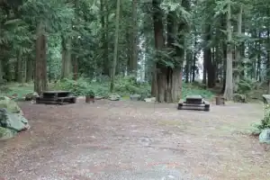 Twenty Mile Bay site 03