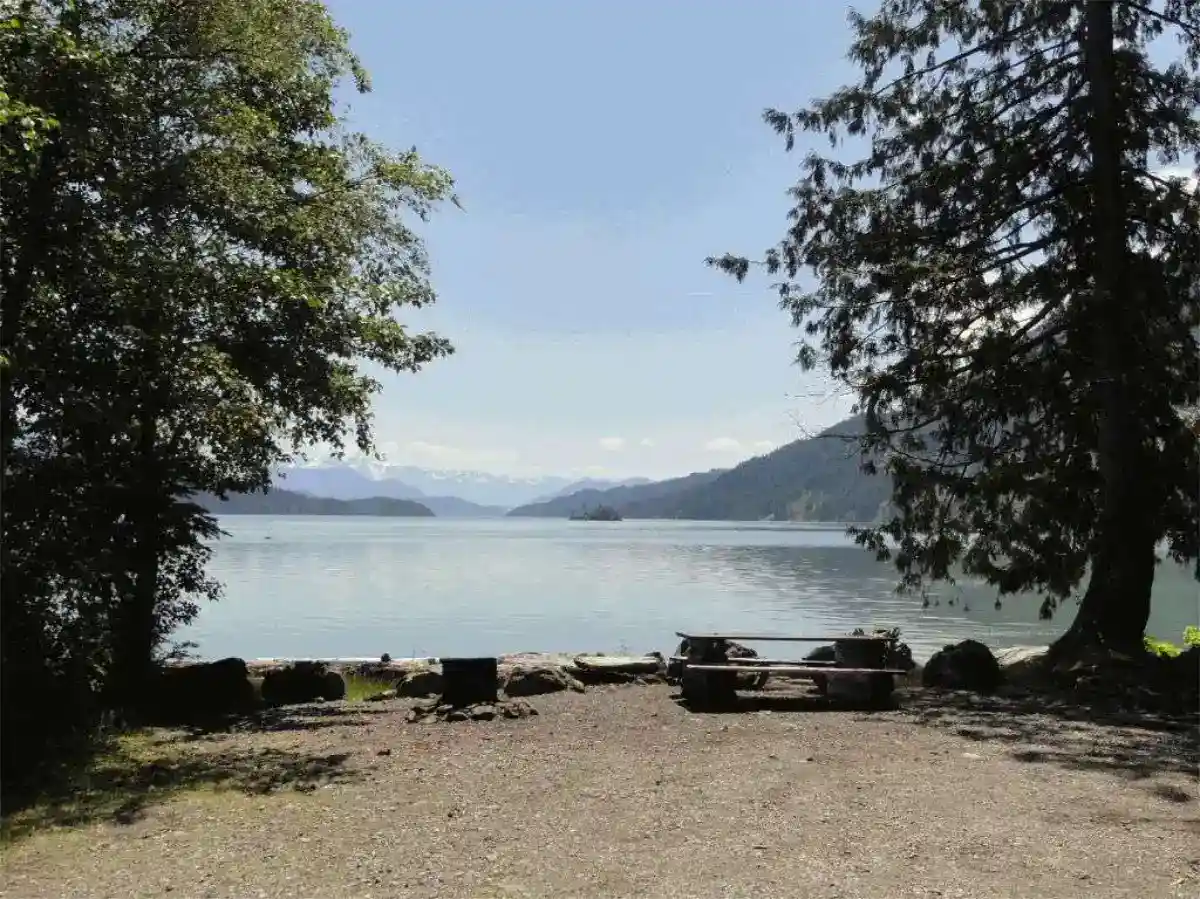 Twenty mile bay campground